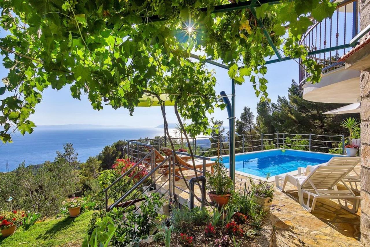 Holiday Home Colla Тучепи Экстерьер фото